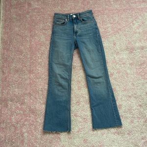 Zara cropped flare jeans size 0